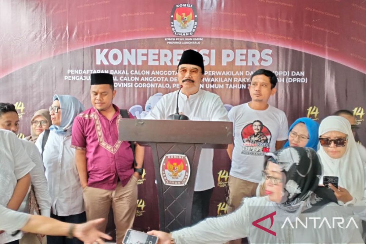 Mantan Menpora daftar bakal calon DPD di Gorontalo