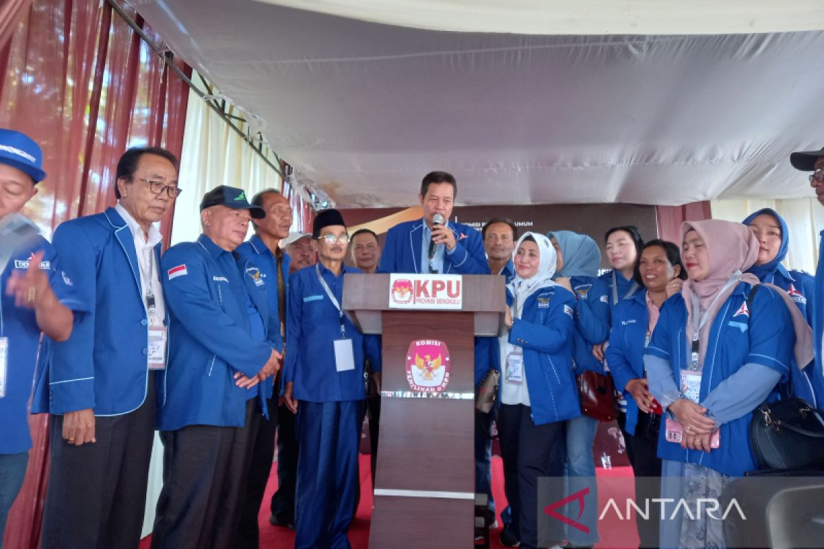 KPU Bengkulu terima pendaftaran enam partai politik