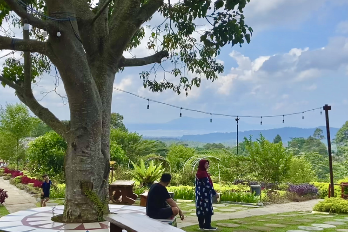 Wisata Family Friendly di Taman Betung Lampung