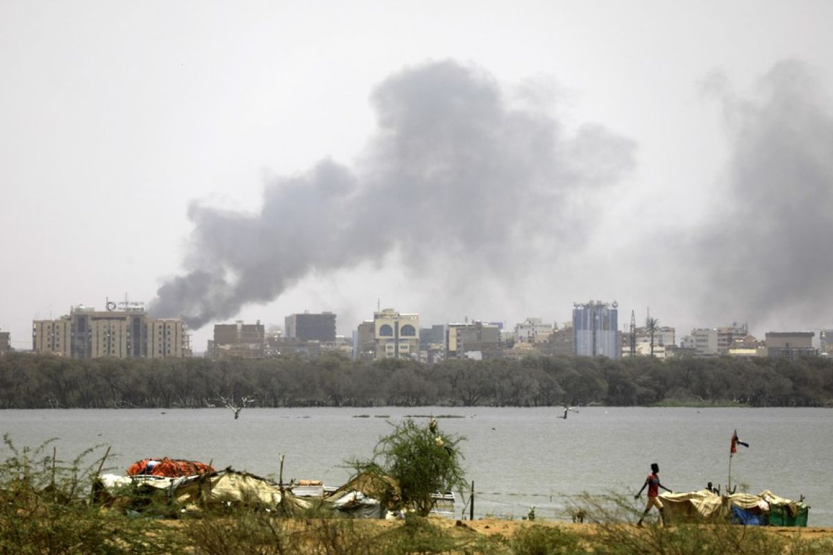 Sudan umumkan perpanjang penutupan wilayah udara