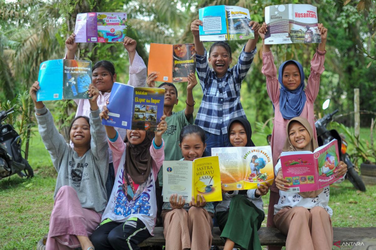 Polres  Asahan edukasi kebiasaan membaca sejak dini pada anak-anak