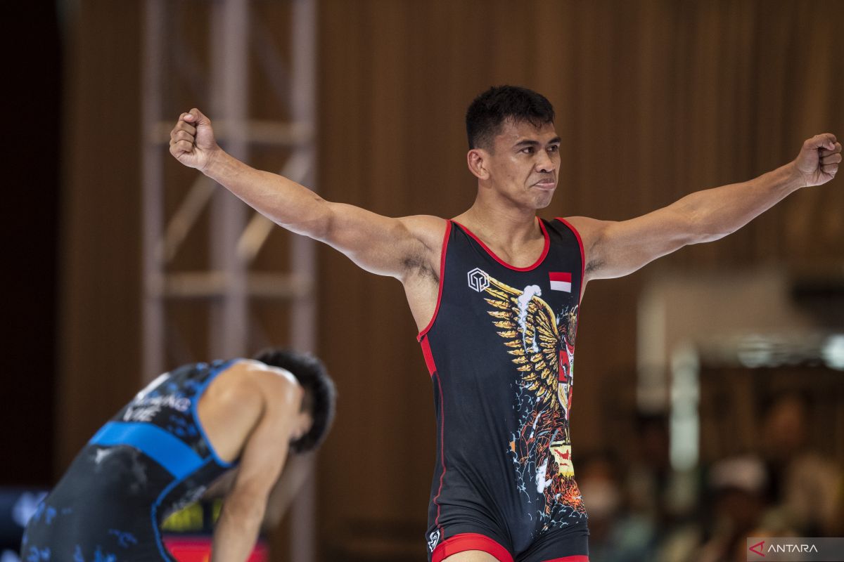 Gulat Indonesia raih satu emas dan tiga perak greco-roman