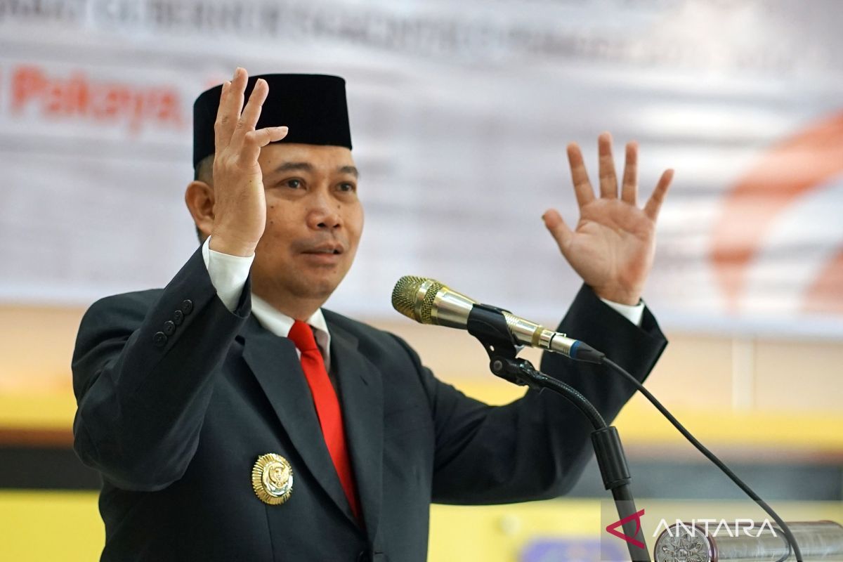 Gubernur Gorontalo berkomitmen turunkan angka kemiskinan