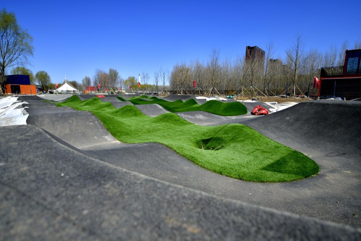 Taman lintasan pump track internasional dibuka di Shenyang, China