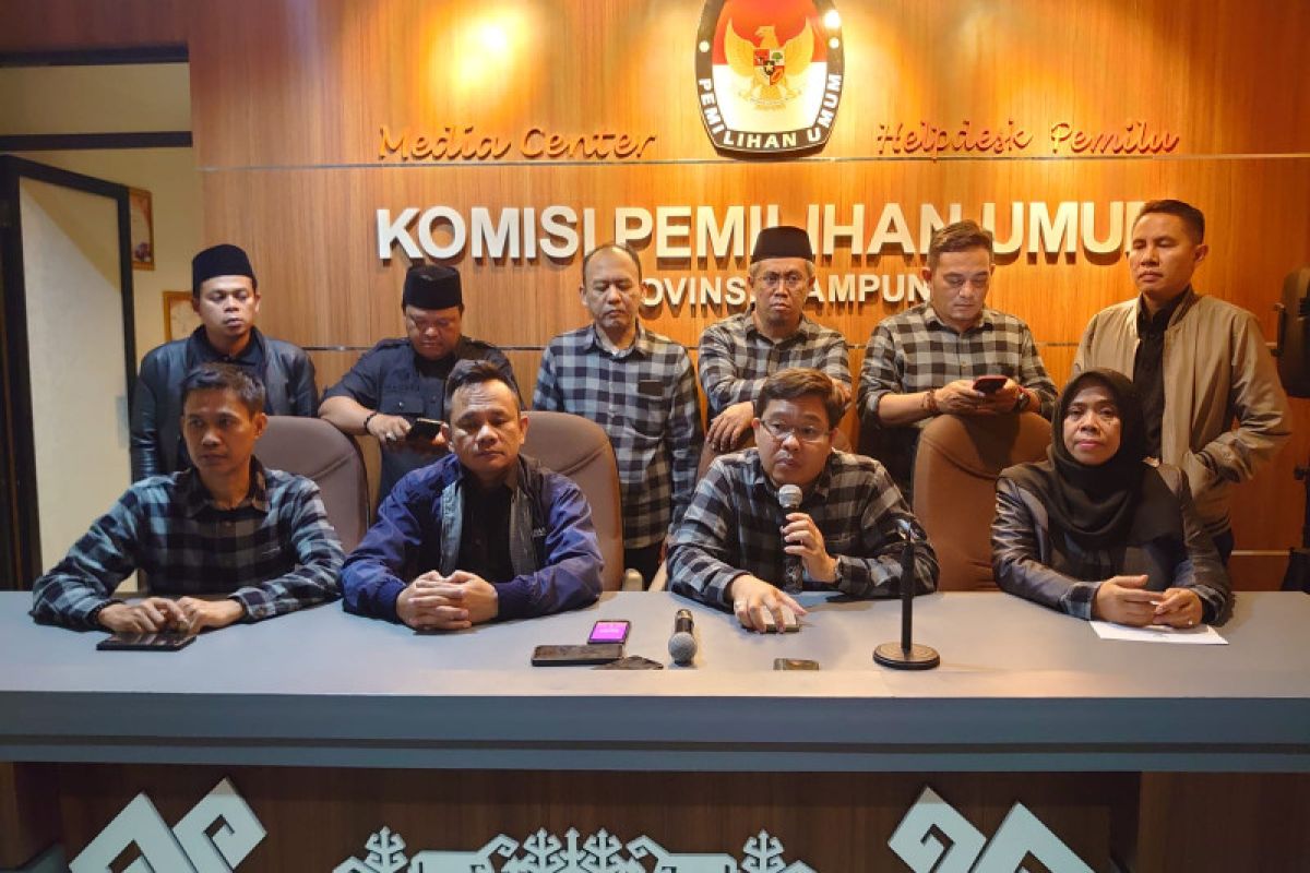 KPU Lampung terima dokumen fisik dari dua parpol