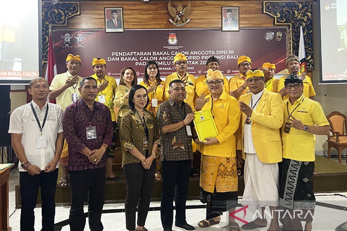 KPU Bali genap terima pendaftaran bacaleg 18 parpol dan calon DPD