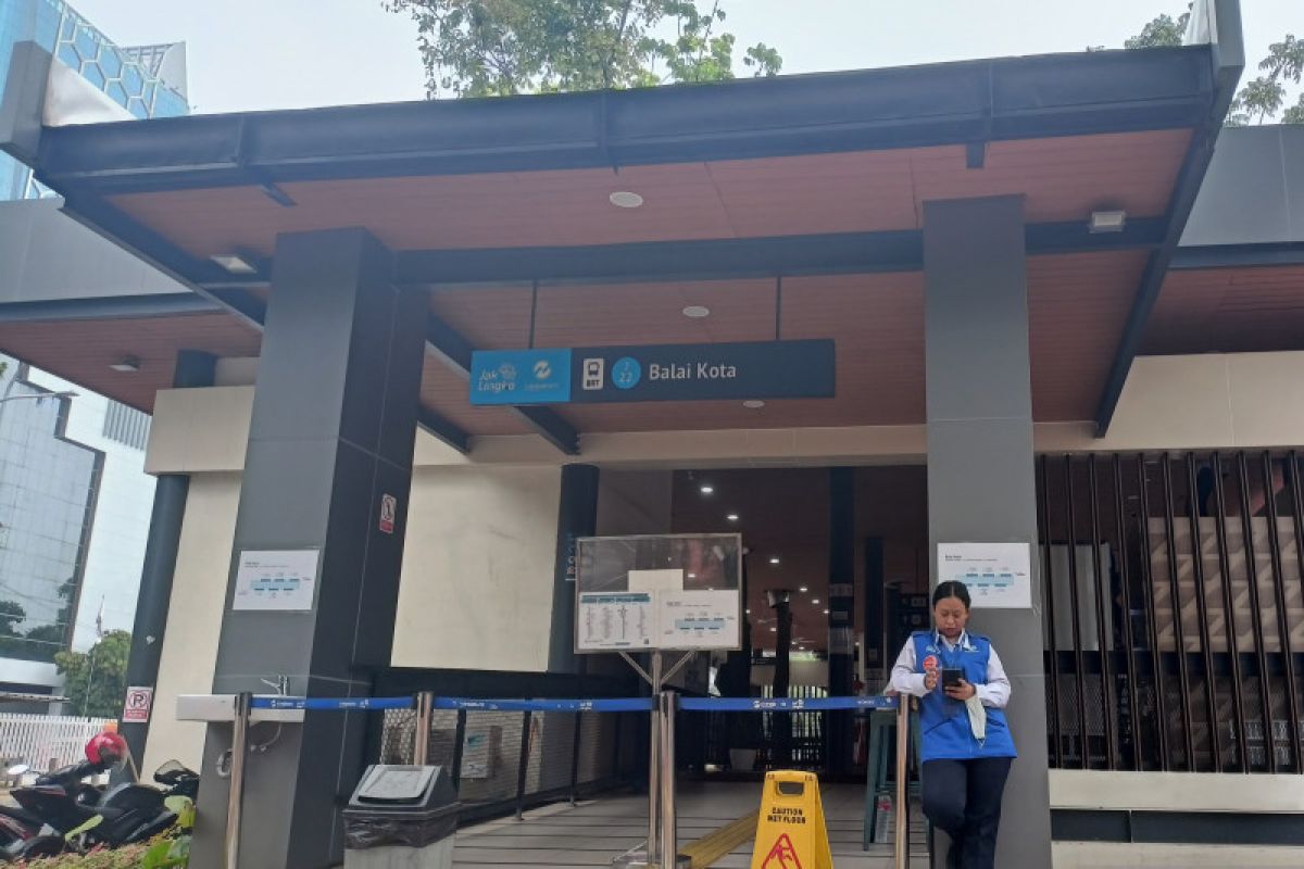 TransJakarta tutup 10 halte saat revitalisasi pada 31 Mei-3 Juni