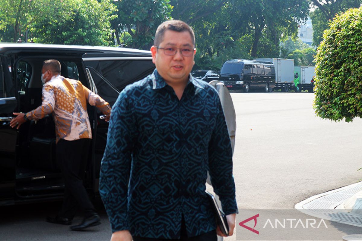 Hary Tanoe datangi Istana bertemu Jokowi