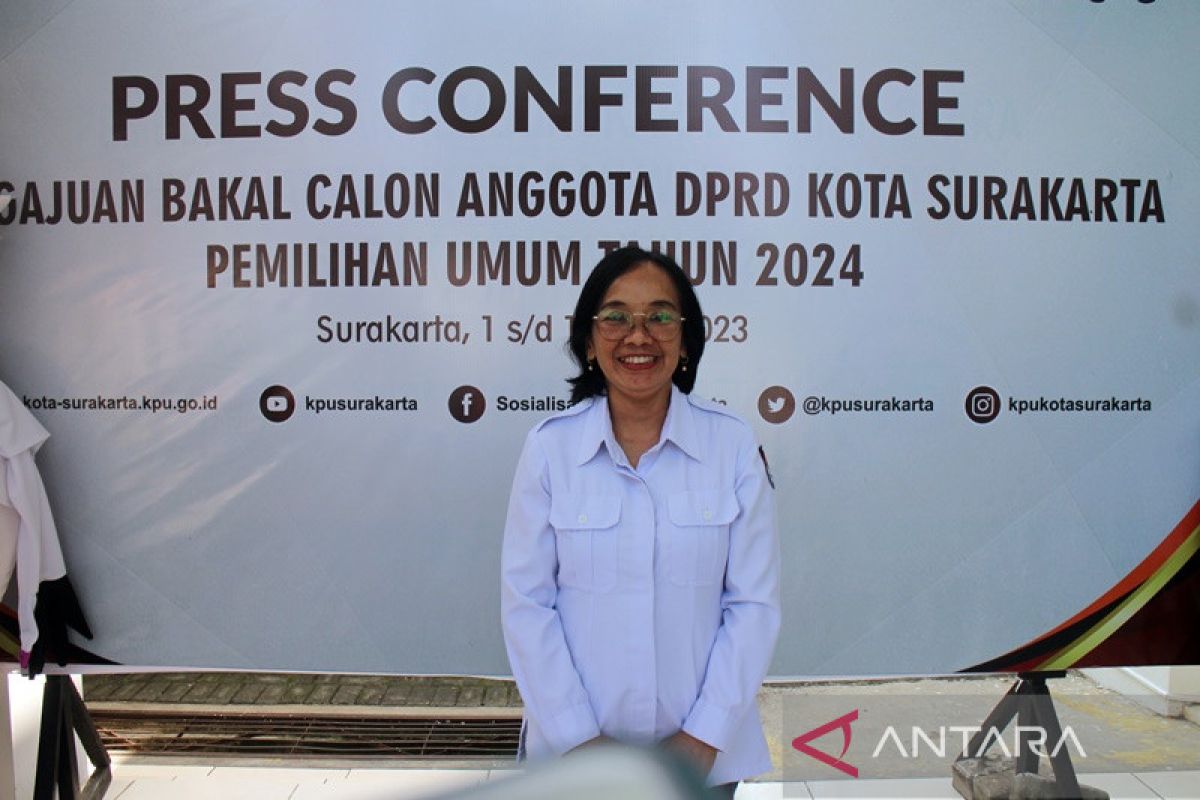 KPU Surakarta terima pengajuan bakal calon anggota DPRD dari  18 parpol
