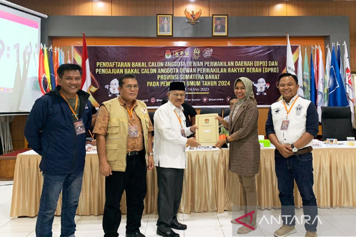 Partai Perindo jadi partai pendaftar terakhir di KPU Sumbar