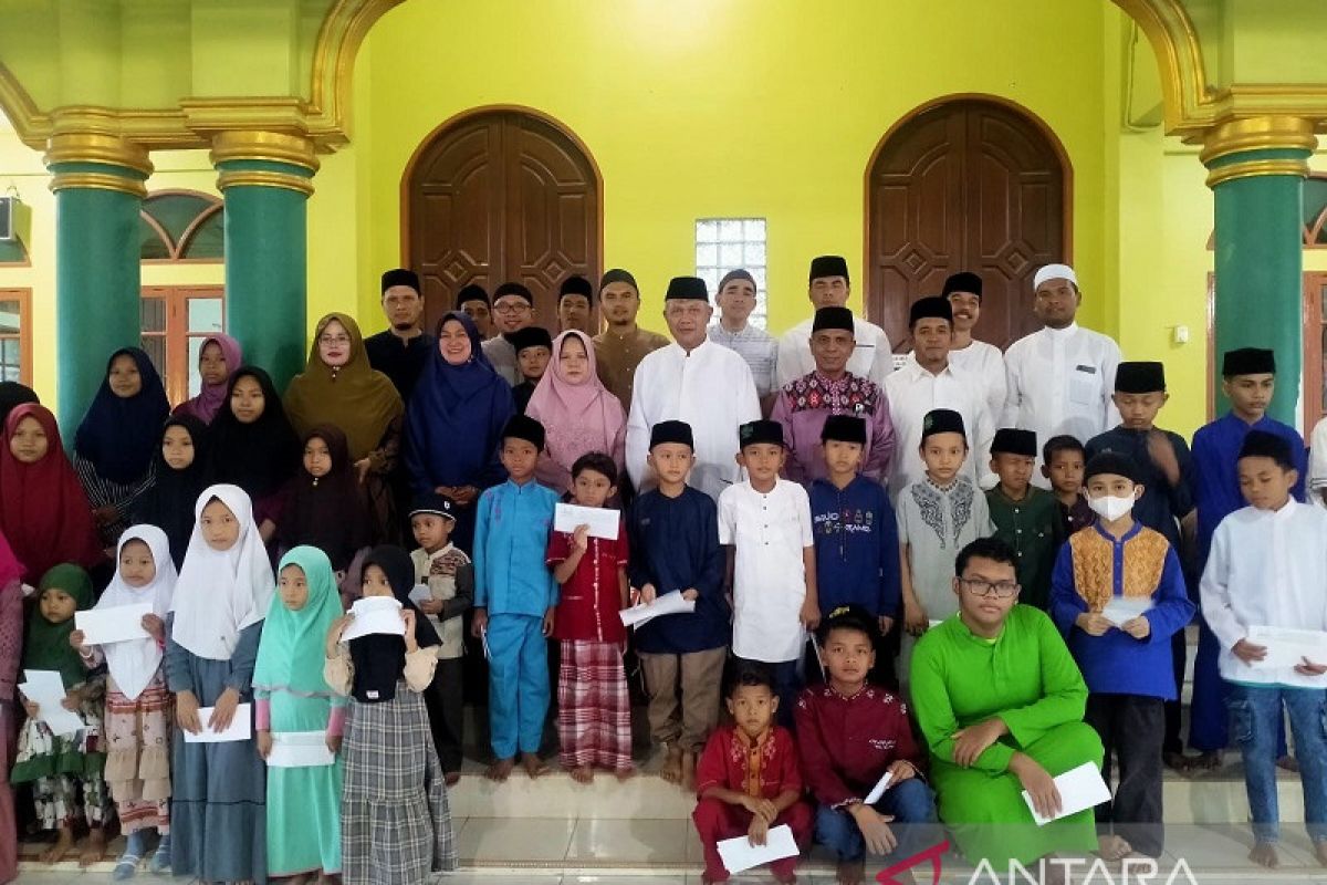 Berbagi berkah di Bulan Ramadan, RAPP dan APR santuni ribuan anak dhuafa