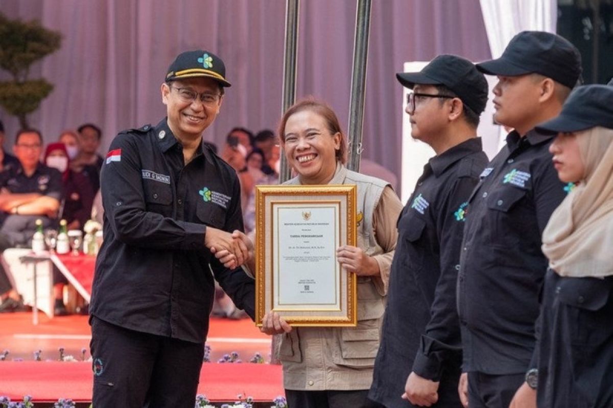 Menkes beri penghargaan personel tim bantuan kemanusiaan gempa Turki