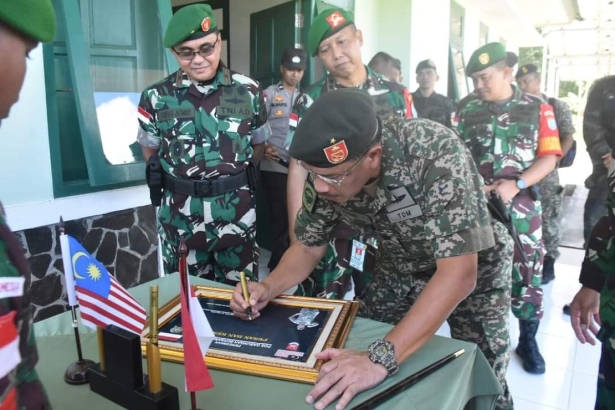 Indonesia-Malaysia tingkatkan kerja sama jaga perbatasan