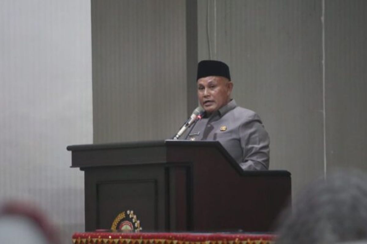 Bupati Lampung Selatan sampaikan empat paket raperda kepada DPRD setempat