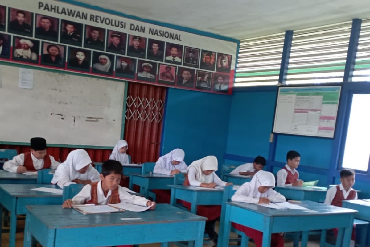 8.341 pelajar SD dan SMP di Kapuas Hulu ikuti ujian sekolah
