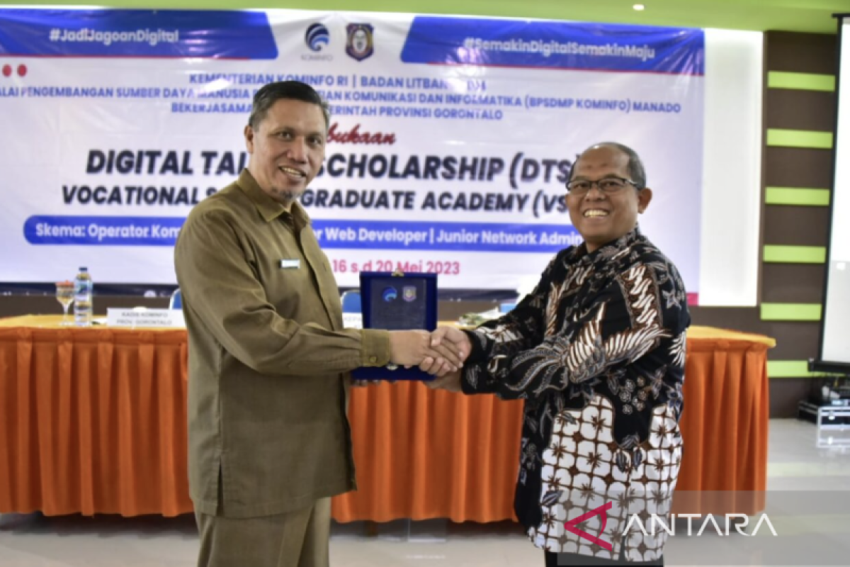 Kementrian kominfo gelar peningkatan kompetensi digital SDM di Gorontalo