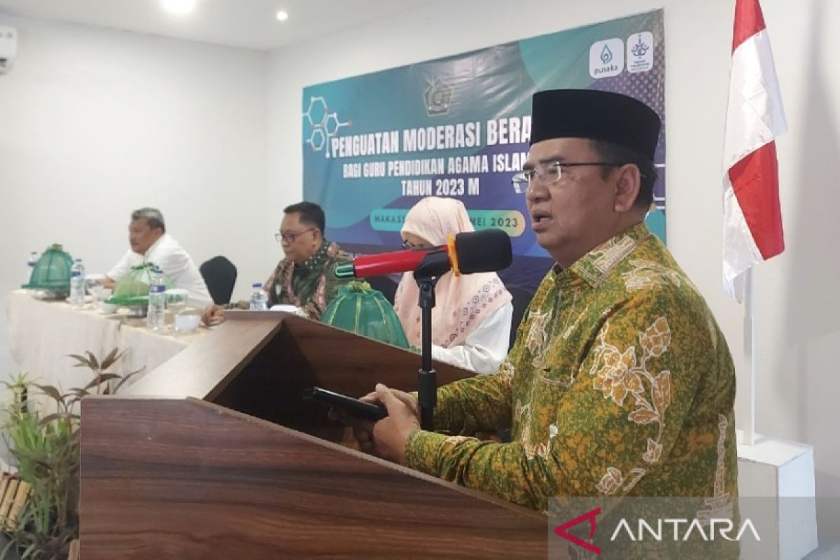 Kemenag Sulsel menggelar penguatan moderasi beragama lintas guru Agama