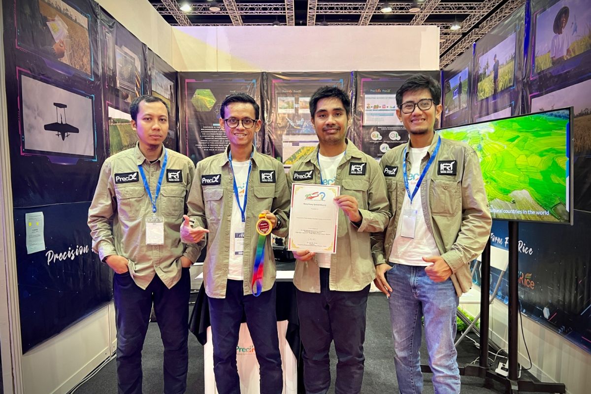 Berhasil tingkatkan produktivitas padi, inovasi precik Pupuk Indonesia raih Gold Award Malaysia