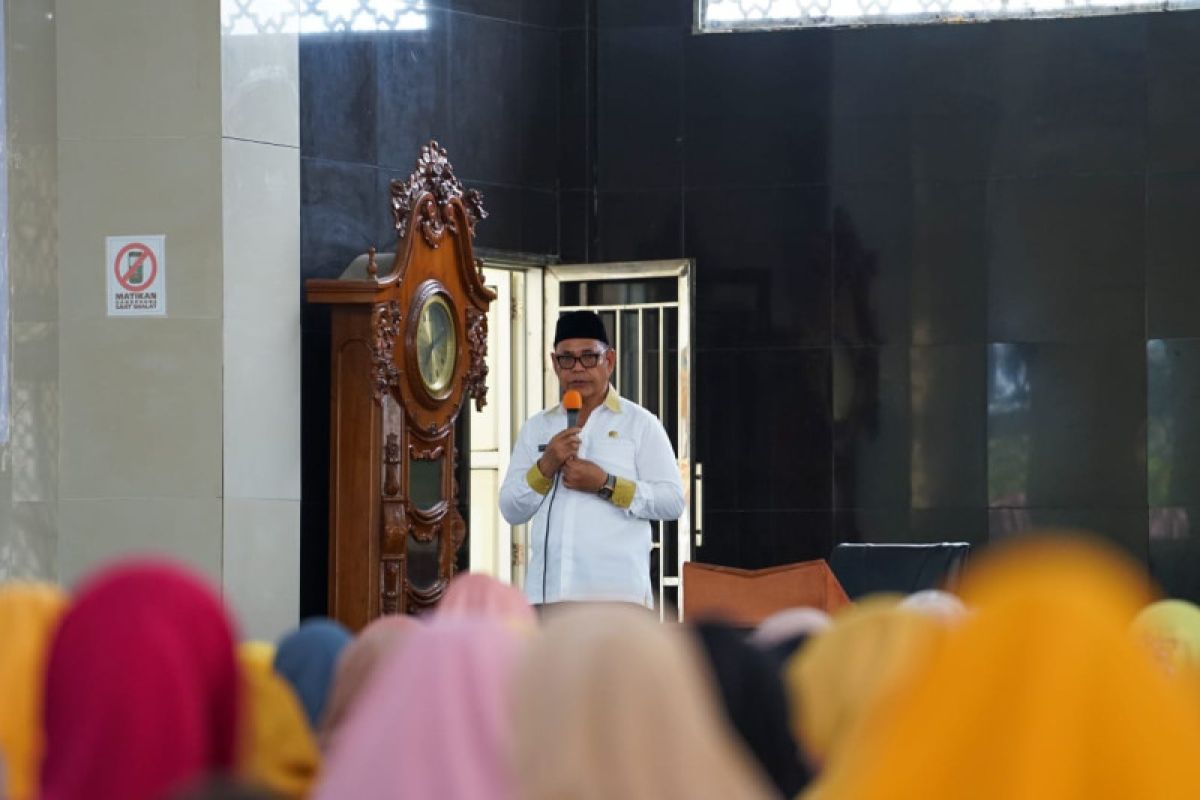 Bupati Solok hadiri RAT koperasi pegawai Republik Indonesia Kogussel Kecamatan Kubung
