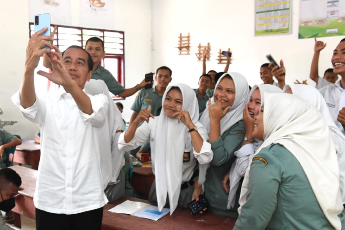 Presiden sebut sekolah menengah kejuruan jadi kunci kemajuan negara