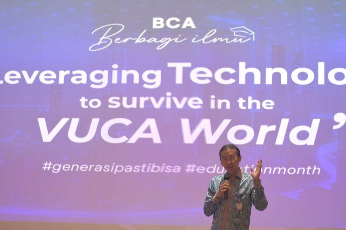 BCA-Unair adakan kuliah umum kupas perkembangan teknologi sektor perbankan