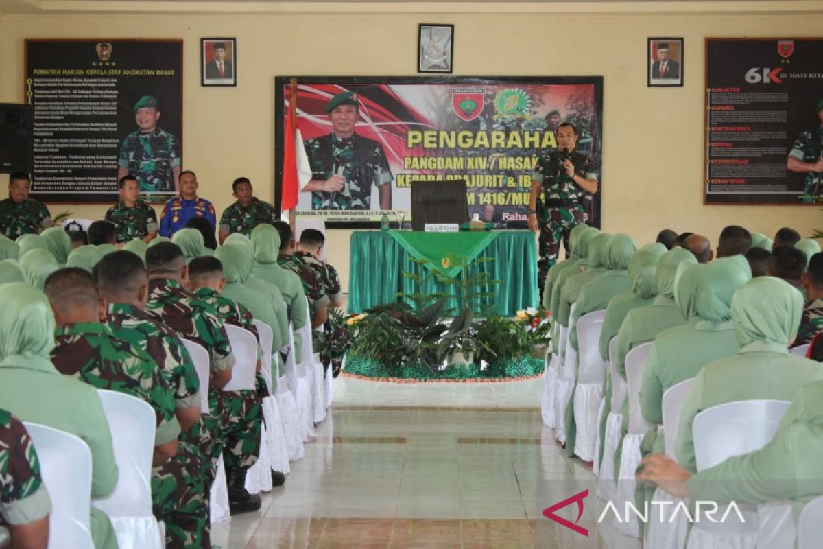 Pangdam XIV/Hasanuddin minta TNI AD di Muna tidak berpolitik