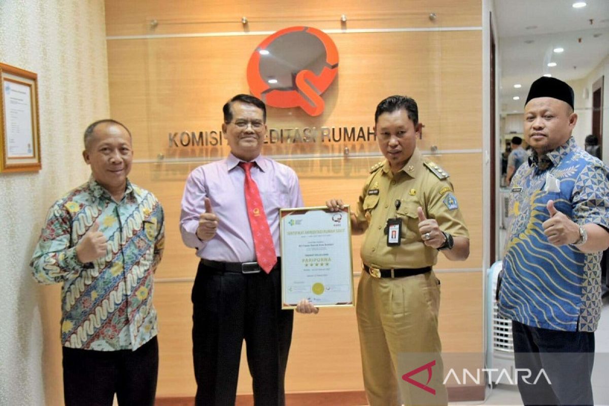 RSUD Kota Kendari meraih predikat bintang lima dari KARS