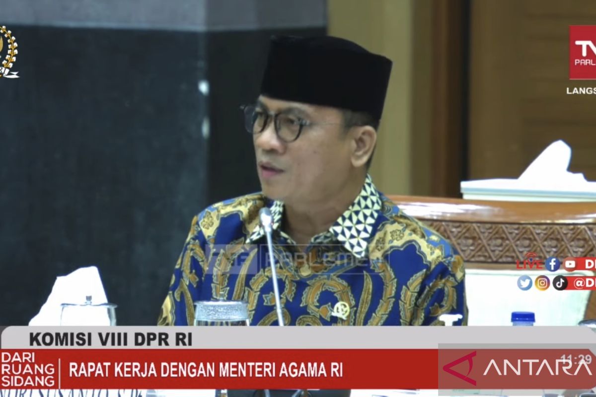 Anggota DPR sebut pesantren pertahankan moral bangsa Indonesia