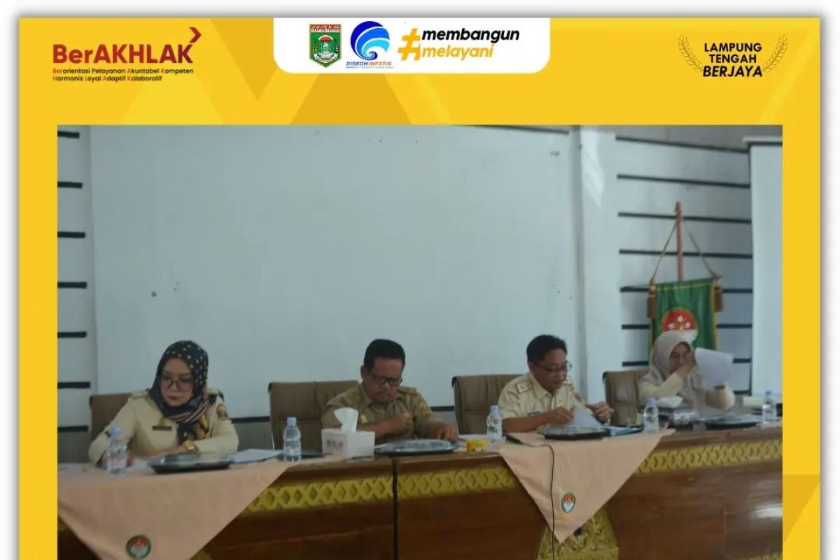 Asisten Administrasi Umum Pemkab Lampung Tengah pimpin rakor evaluasi pengelolaan PAD