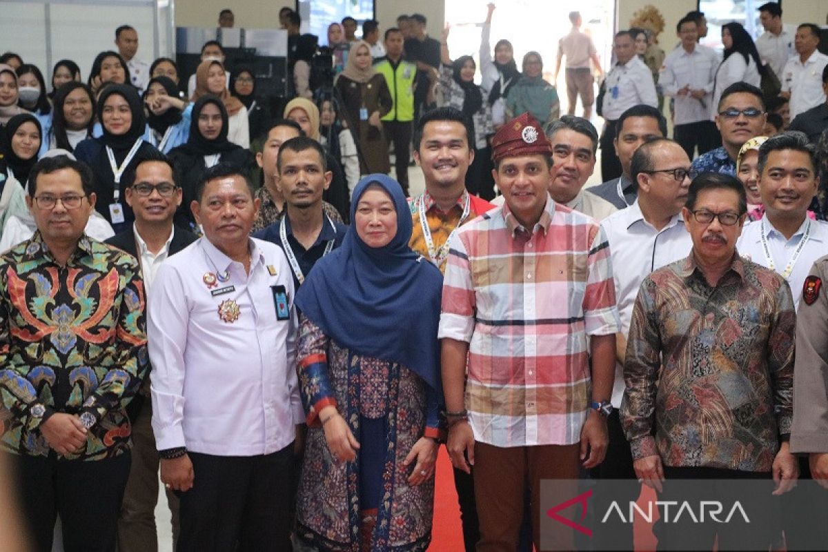 Bersama Wamenkumham, Kumham Goes to Campus sosialisasikan KUHP baru di UNRI