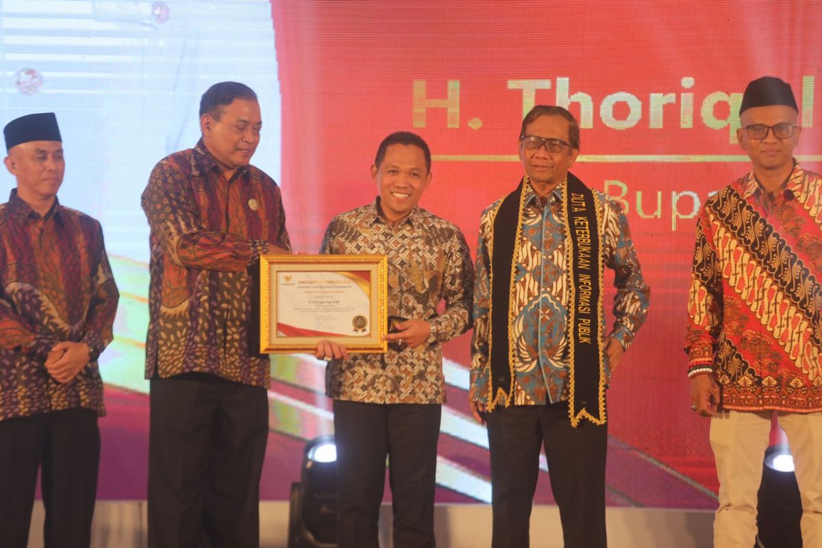 Bupati Lumajang terima Anugerah Upakarti Tinarbuka Artheswara 2023