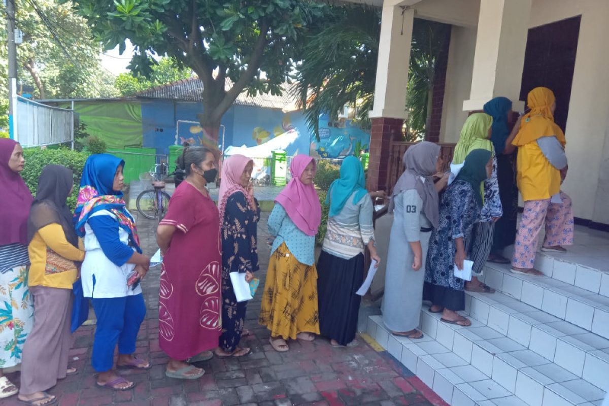 Pos Indonesia percepat penyaluran bantuan beras ke Kepulauan Seribu