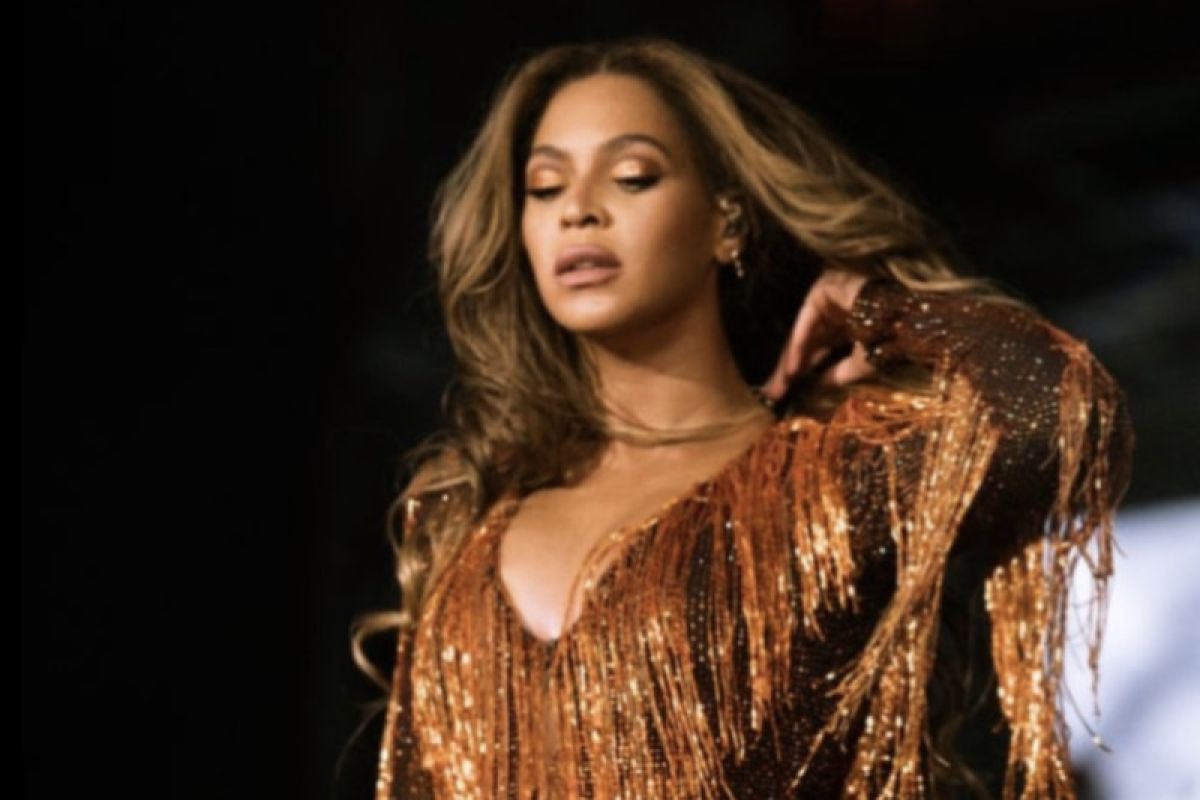 Beyoncé unggah "teaser" lini produk perawatan rambut barunya