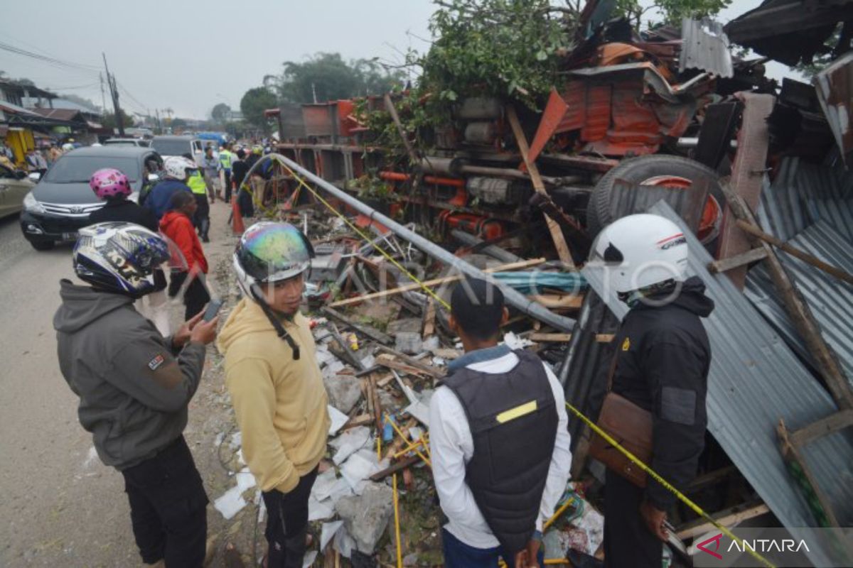 Pemkab Tanah Datar temui Dirjen Perhubungan Darat bahas jalur ekstrim di Panyalaian