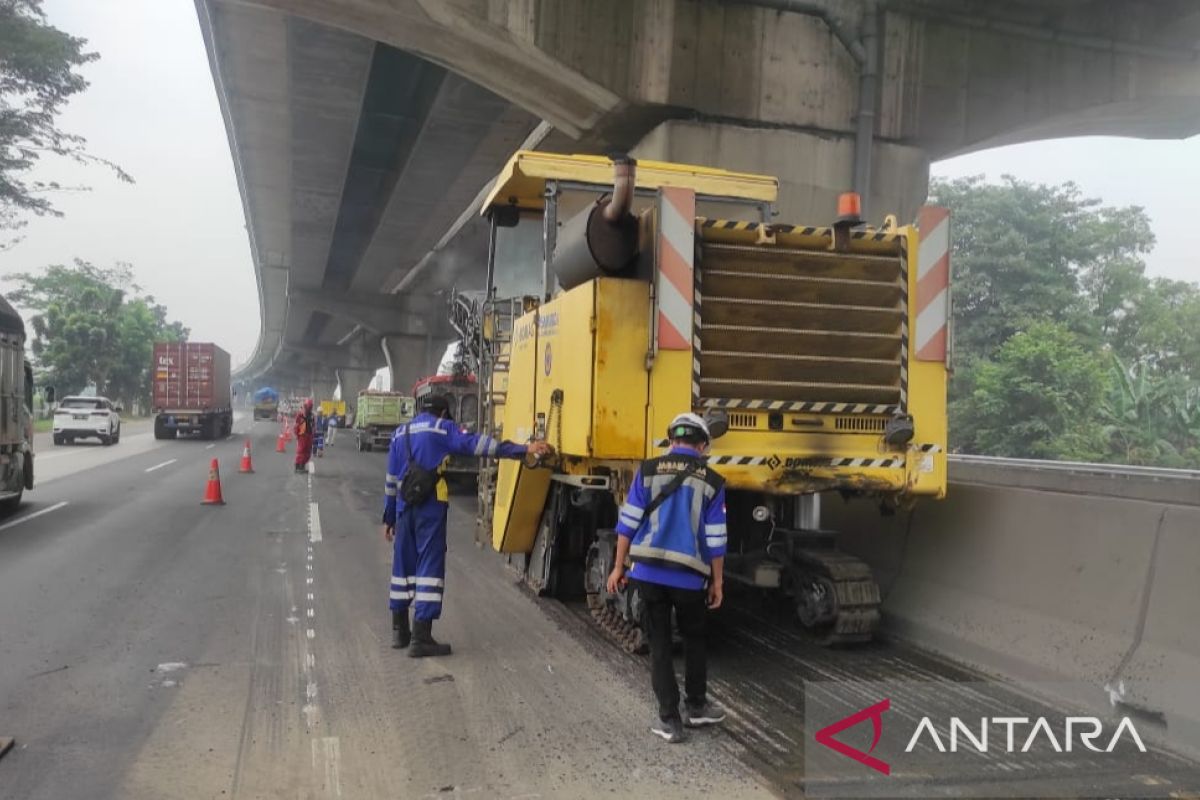 Jasa Marga lakukan perbaikan periodik tiga titik Tol Jakarta-Cikampek