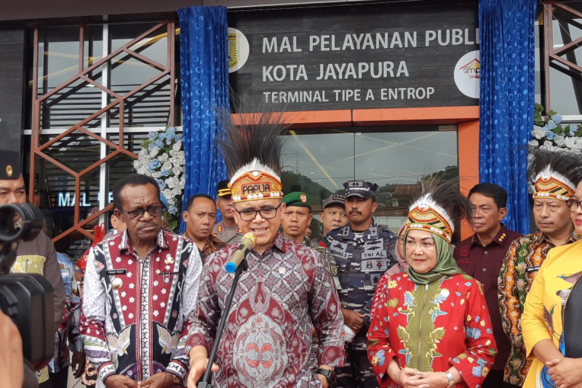 Menpan RB meresmikan MPP di Kota Jayapura