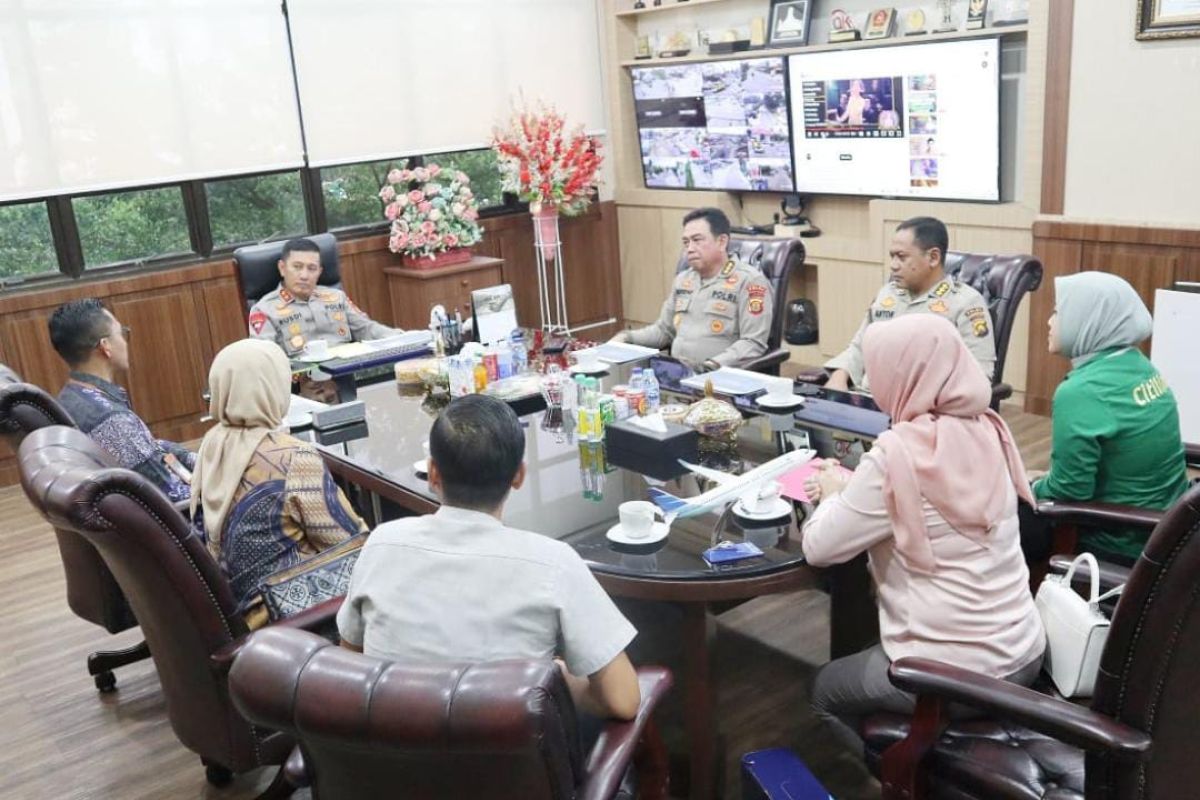 Kapolda Jambi terima kunjungan tim maskapai Garuda Indonesia