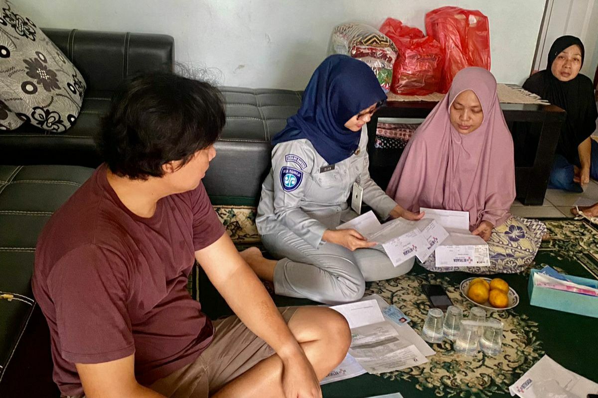 Petugas Jasa Raharja Tangerang Proaktif Jemput Bola