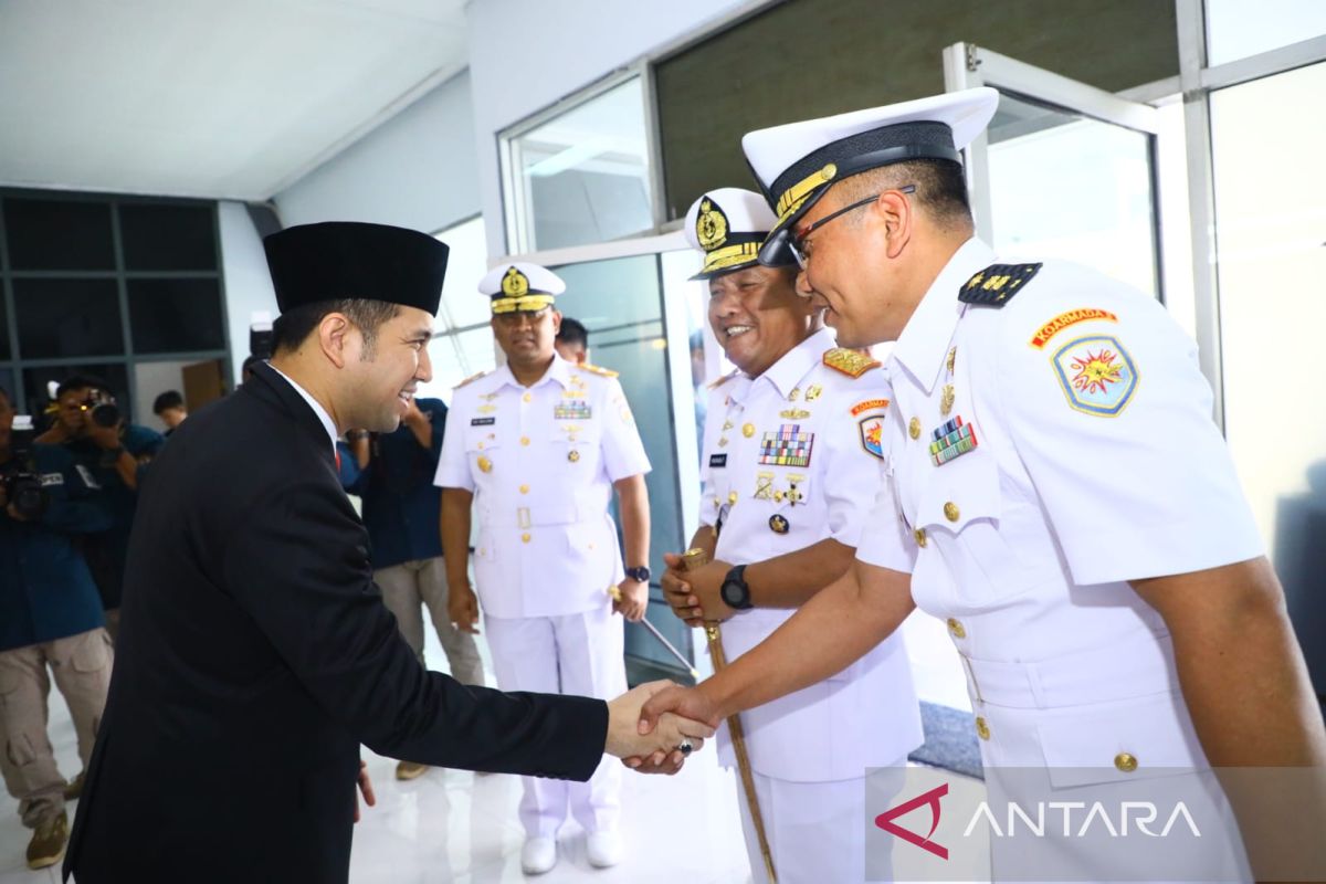 Wagub Emil sambut Danlantamal V Laksma TNI Eko Wahjono