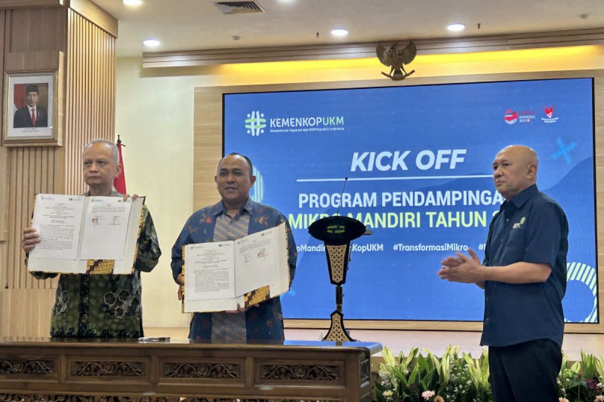 MenKopUKM tekankan soal evolusi produk UMKM berbasis teknologi modern