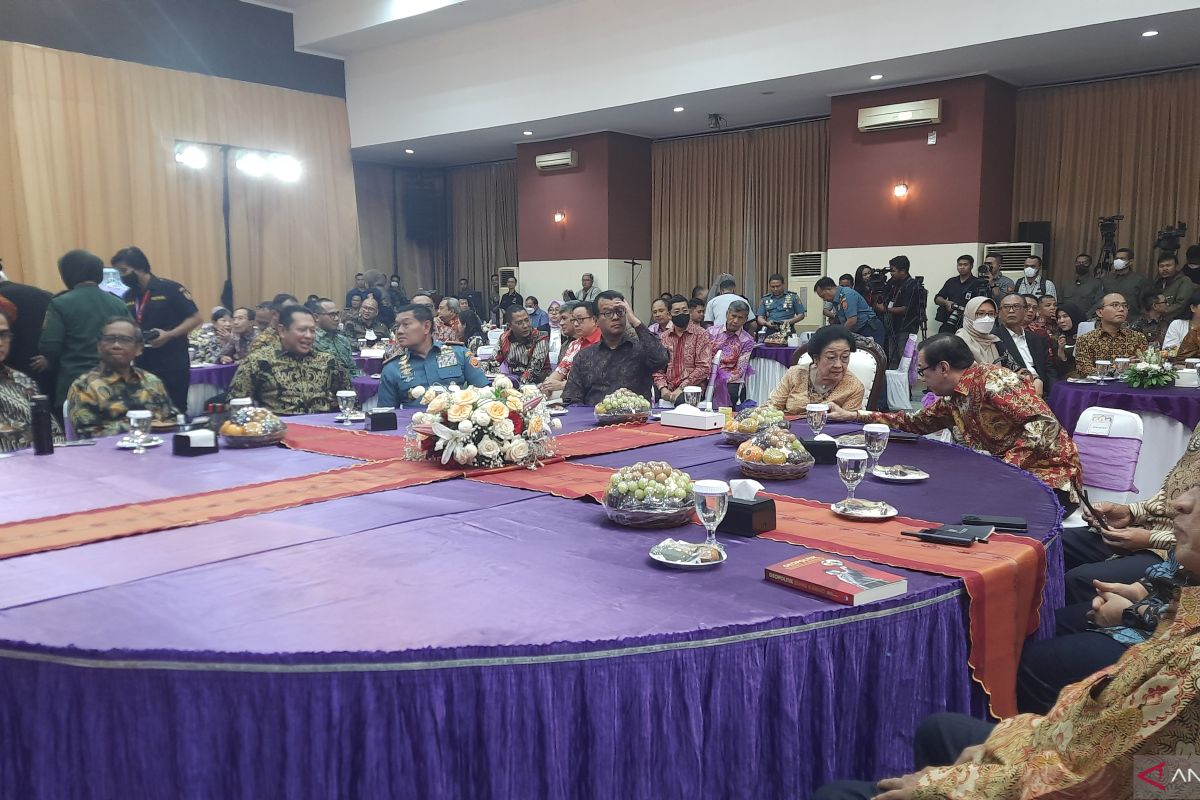 Megawati hadiri peluncuran 58 buku di Lemhannas