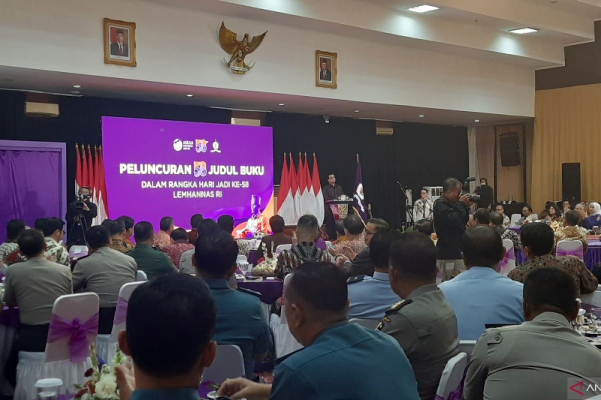 Governor lists Megawati's directives for Lemhannas