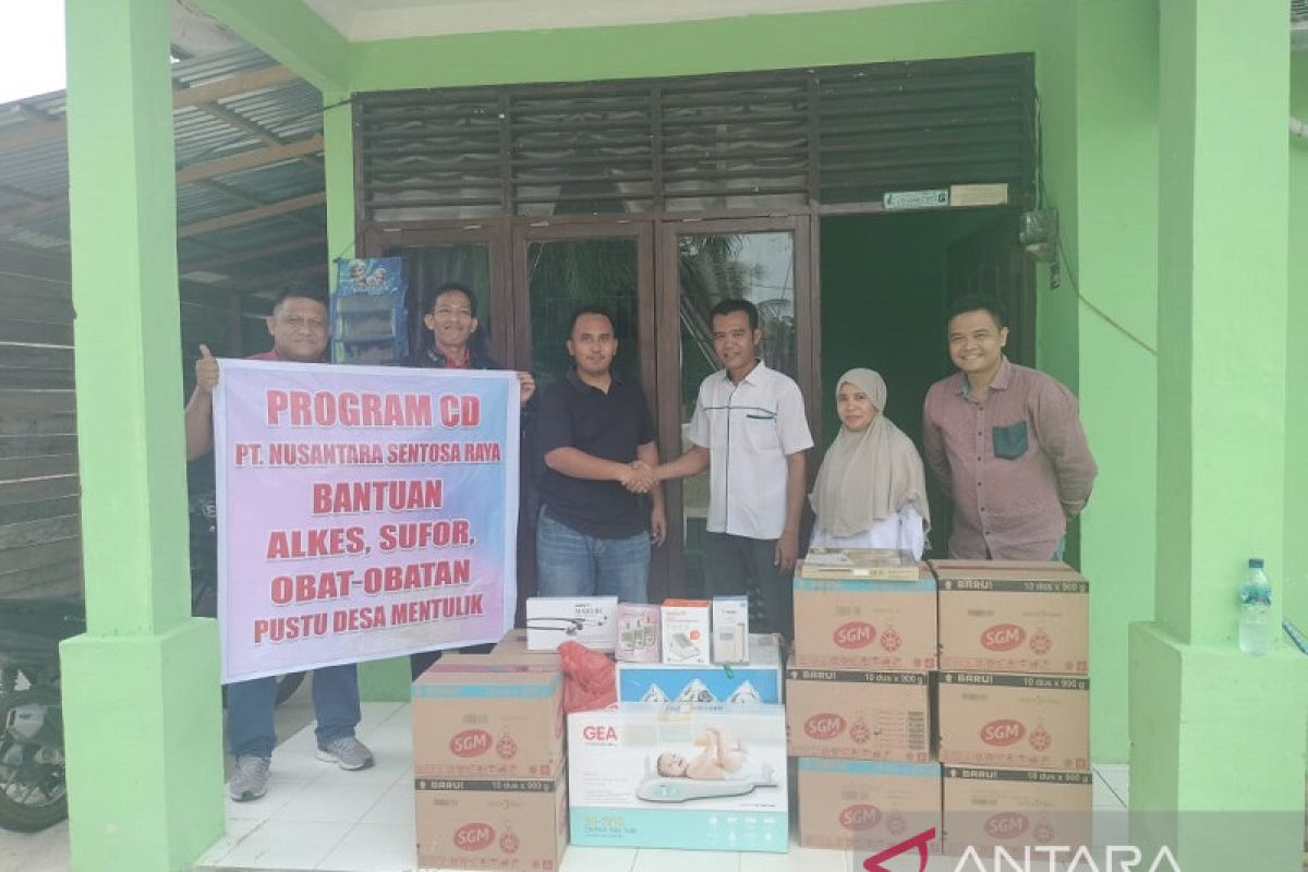 Cegah stunting, PT NSR salurkan bantuan makanan tambahan di Desa Mentulik Kampar