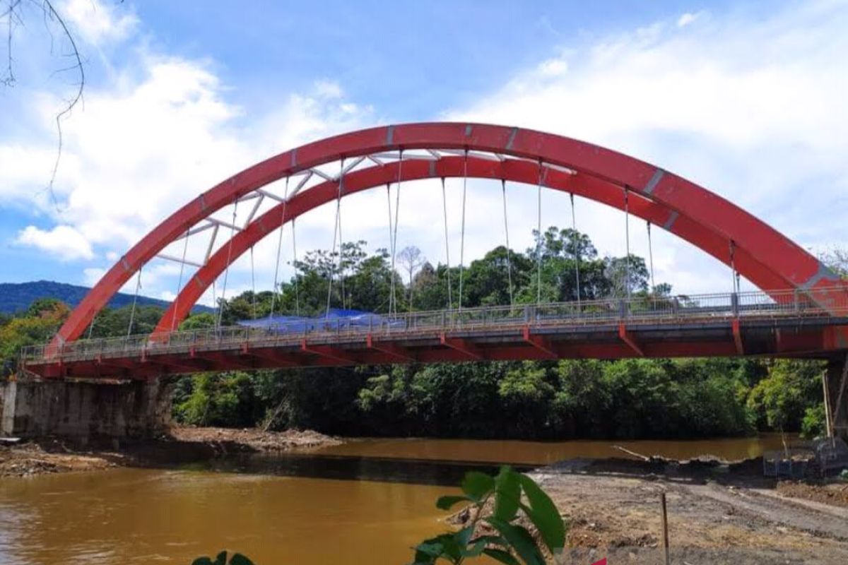 DPRD Mahakam Ulu cari solusi jalan akses Jembatan Melaham