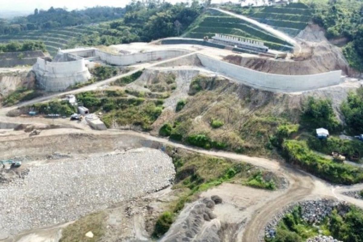 Menteri PUPR Basuki Hadimuljono optimistis pembangunan Bendungan Jlantah rampung Desember
