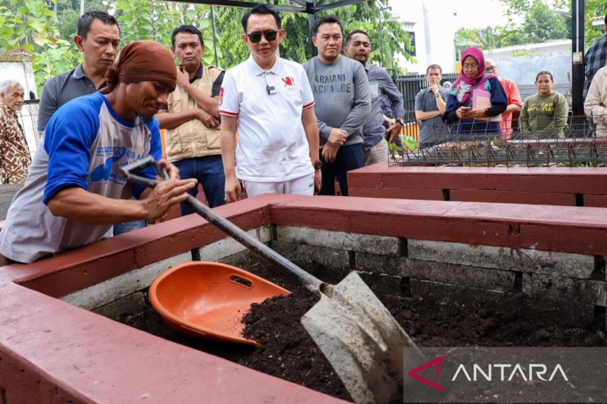 Bekasi adopsi teknik olah sampah organik SPenSa Margajaya di Bogor