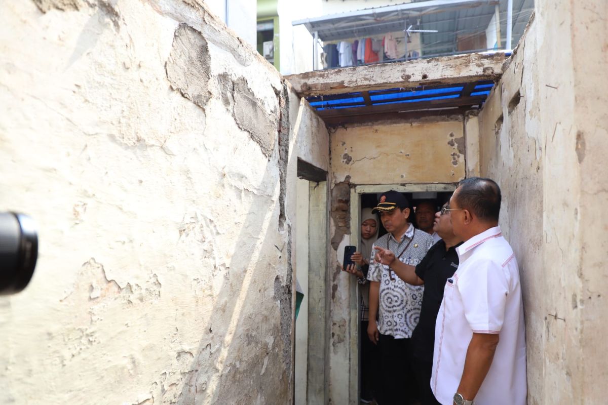 Surabaya alokasikan Rp120 miliar untuk perbaikan rumah tak layak huni