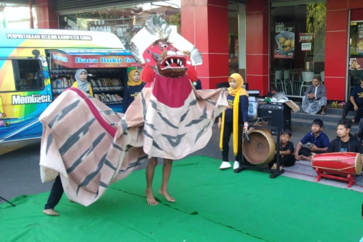 Tingkatkan minat baca, Pemkab Kudus gandeng pustakawan