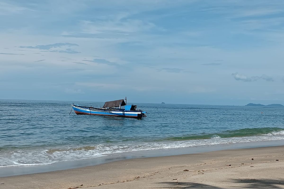 BMKG: Waspadai gelombang 2,5 meter perairan wilayah kepulauan