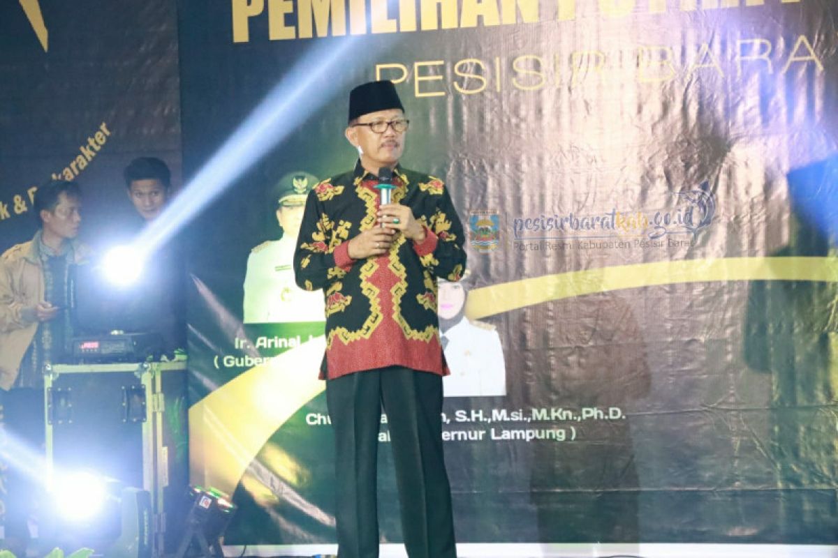 Bupati Pesisir Barat buka acara grand final pemilihan Putra-Putri Muslim tahun 2023